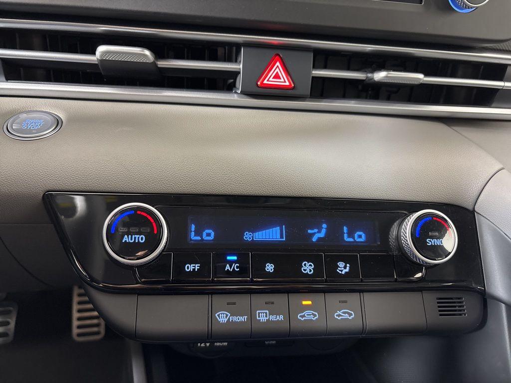 Thumbnail: 2026 Hyundai Elantra - 27