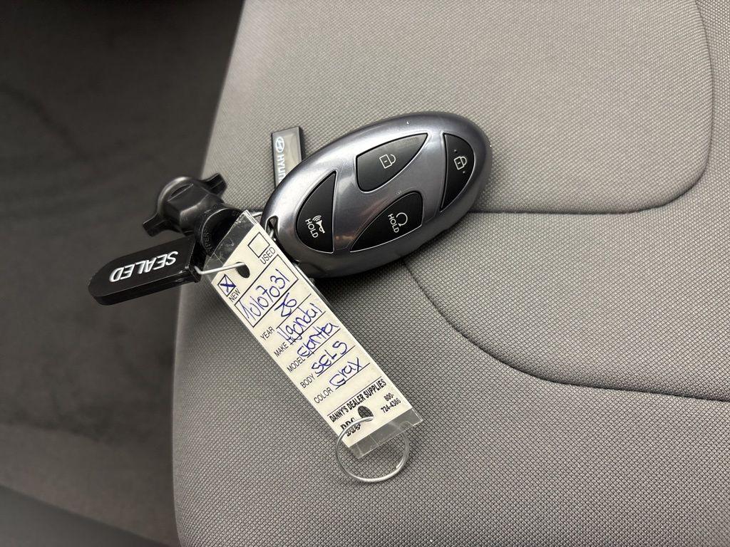 Thumbnail: 2026 Hyundai Elantra - 28