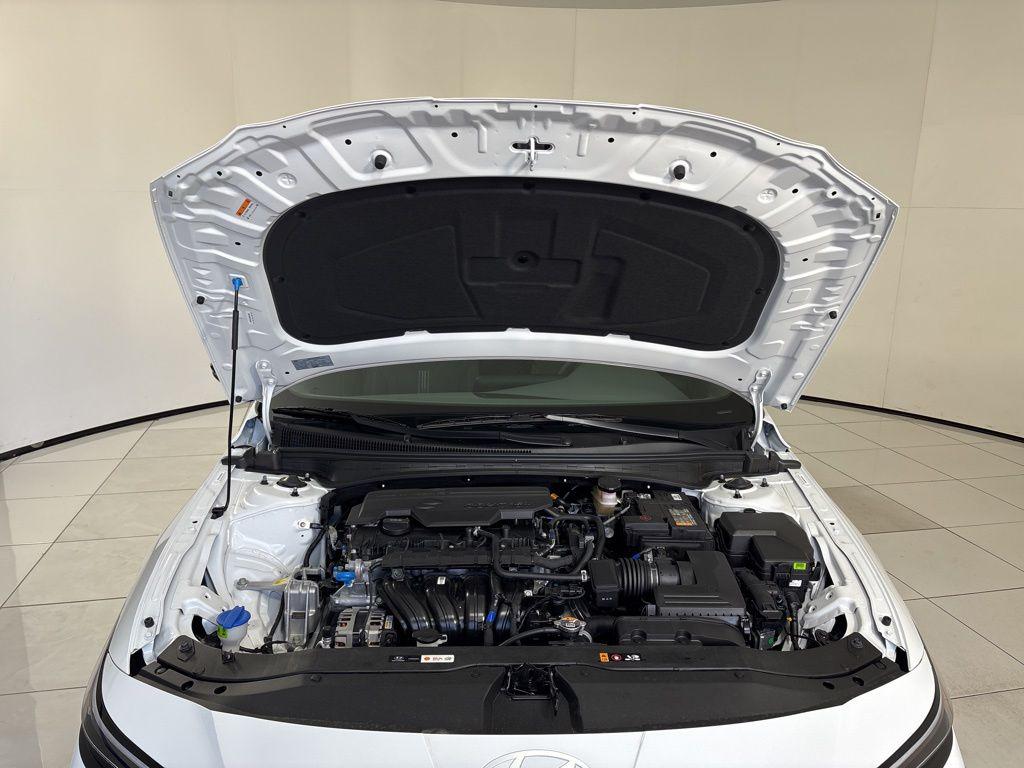 Thumbnail: 2026 Hyundai Elantra - 12