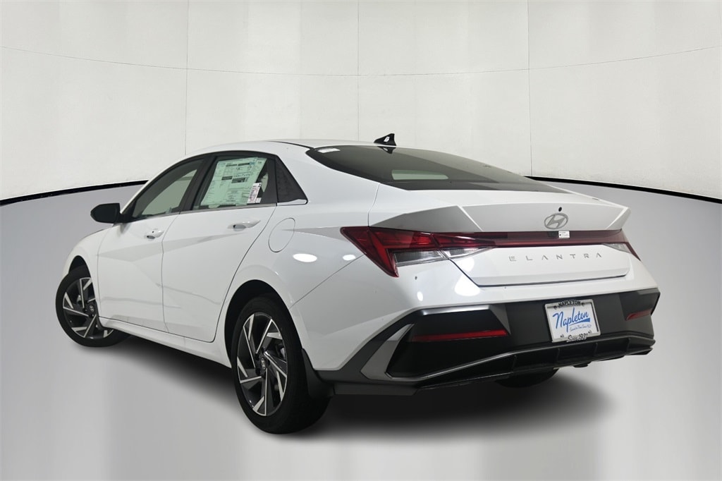 Thumbnail: 2025 Hyundai Elantra - 5
