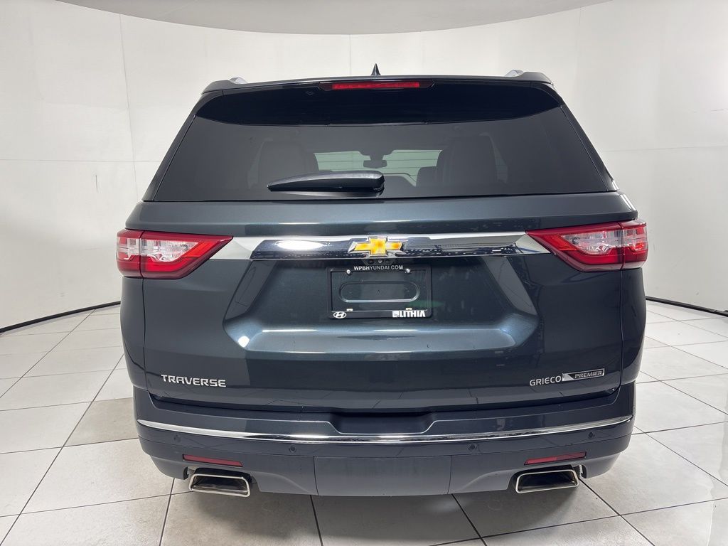 Thumbnail: 2018 Chevrolet Traverse - 4