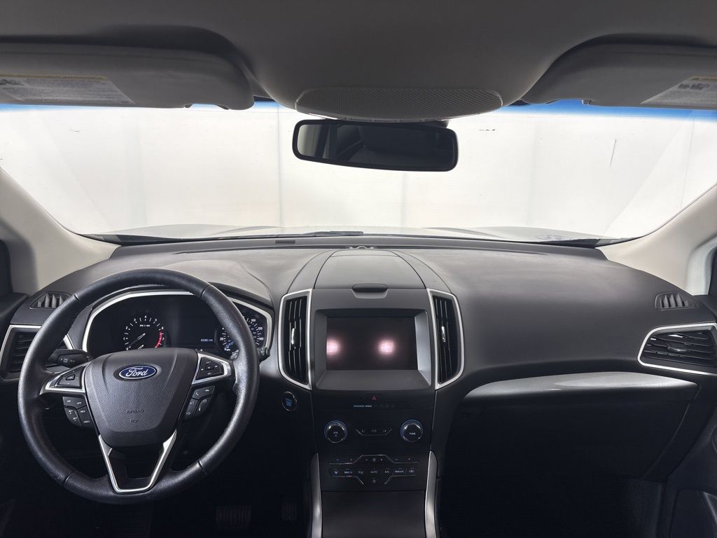 Thumbnail: 2019 Ford Edge - 19