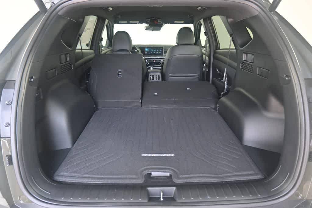 Thumbnail: 2025 Hyundai Tucson - 24