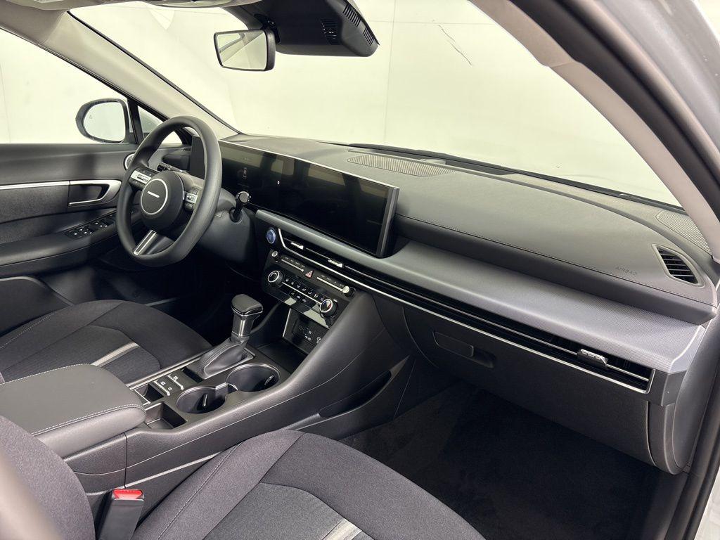 Thumbnail: 2026 Hyundai Sonata - 13