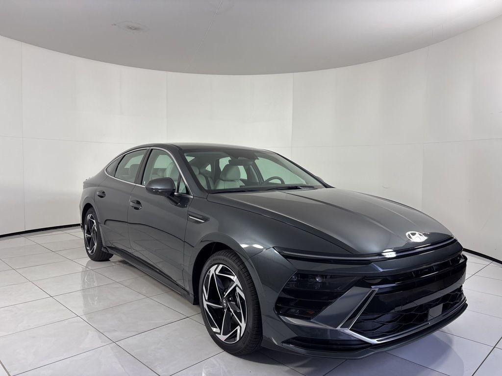 Thumbnail: 2026 Hyundai Sonata - 7