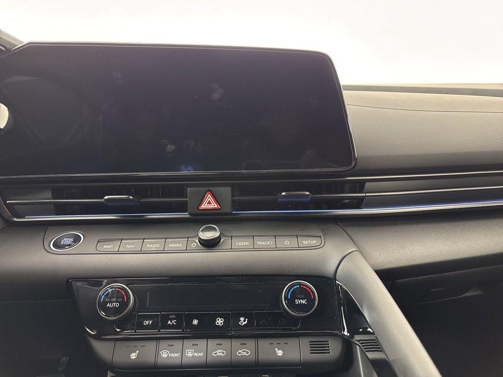 2026 Hyundai Elantra N - Photo 23