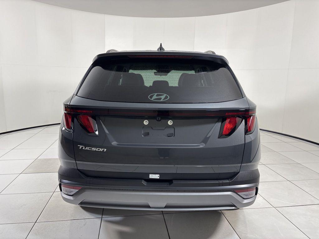 Thumbnail: 2026 Hyundai Tucson - 4