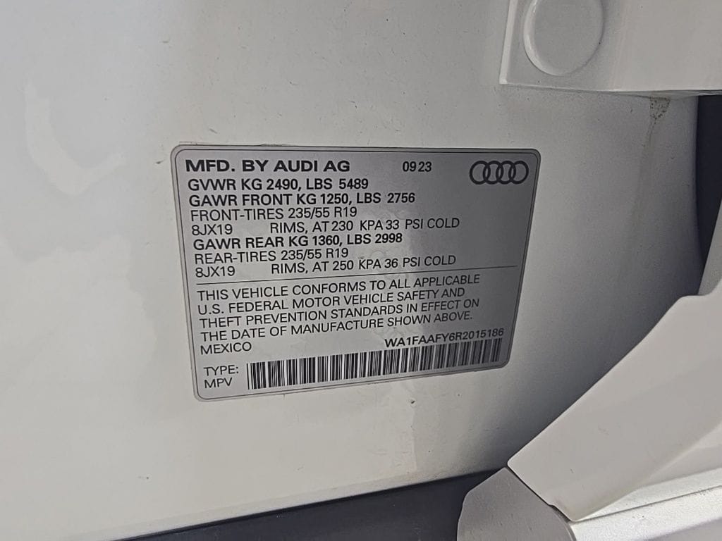 Thumbnail: 2024 Audi Q5 - 13