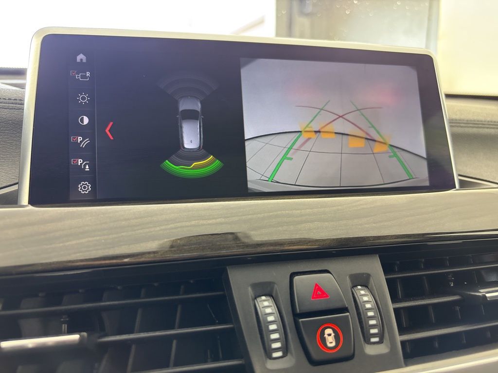 Thumbnail: 2021 BMW X1 - 35