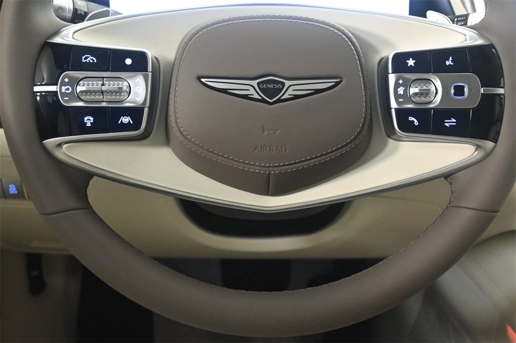 Thumbnail: 2025 Genesis G90 - 14