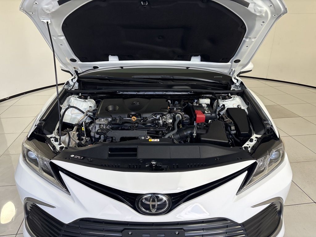 Thumbnail: 2023 Toyota Camry - 11