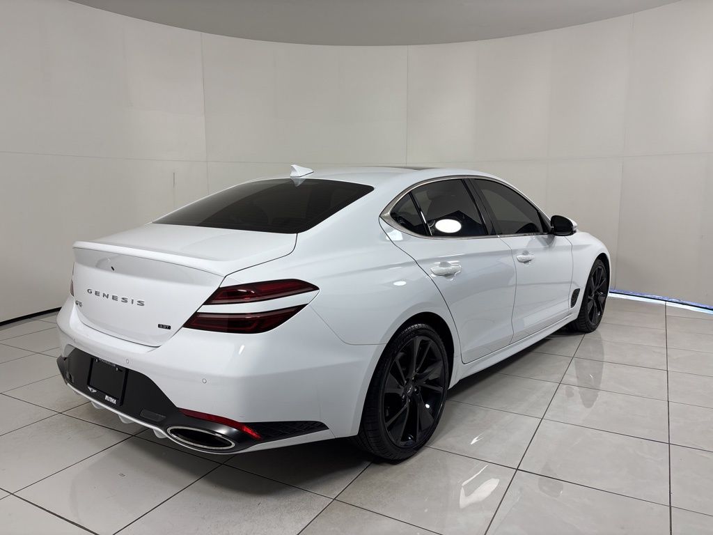 Thumbnail: 2023 Genesis G70 - 5