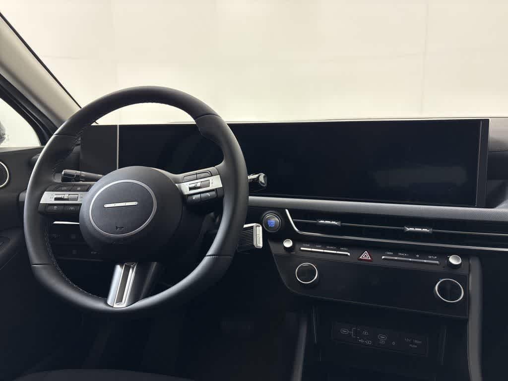 Thumbnail: 2025 Hyundai Sonata - 21