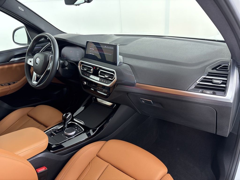 Thumbnail: 2023 BMW X3 - 13