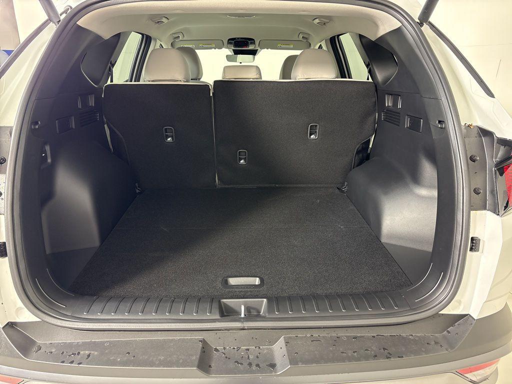 Thumbnail: 2026 Hyundai Tucson - 21