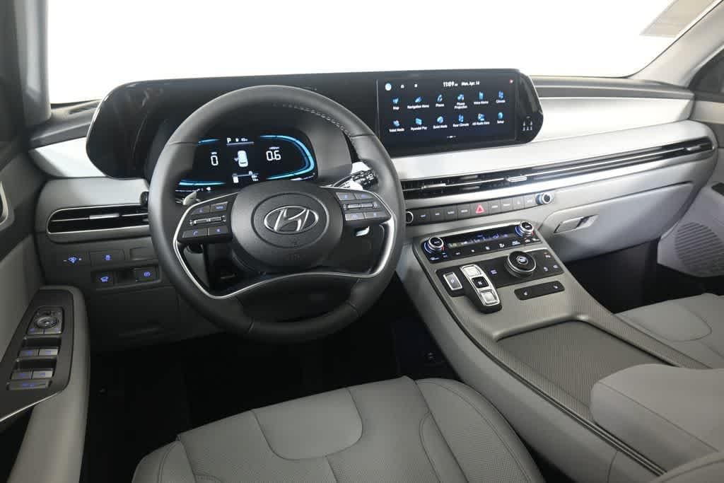 Thumbnail: 2025 Hyundai Palisade - 11