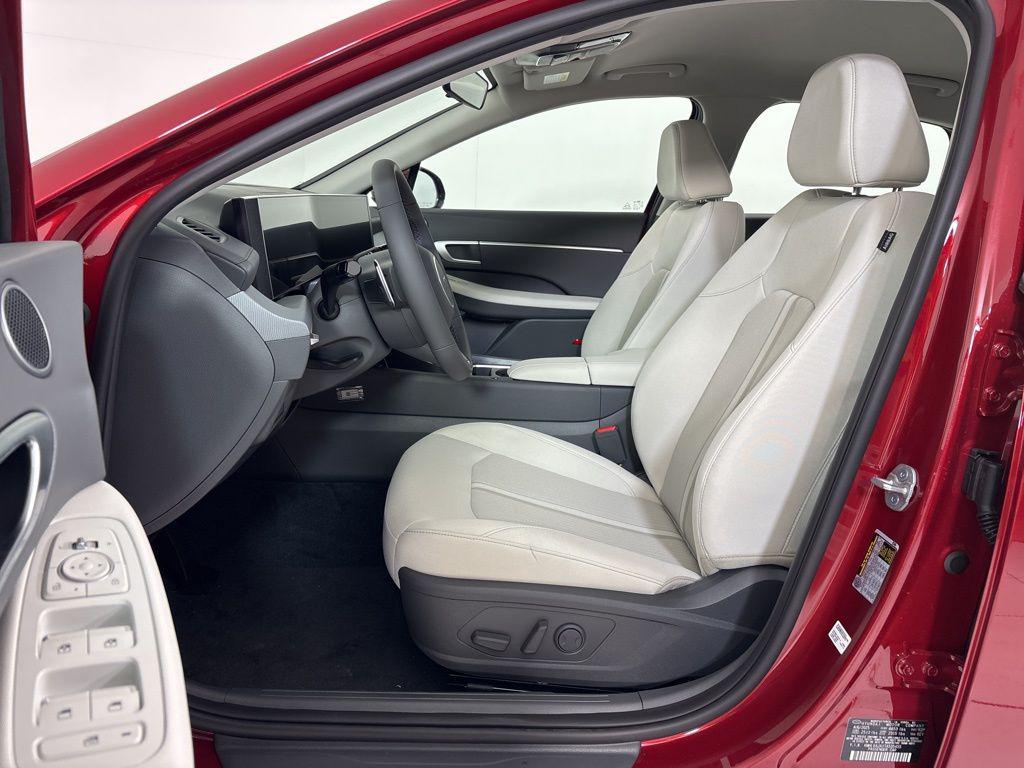 Thumbnail: 2026 Hyundai Sonata - 14