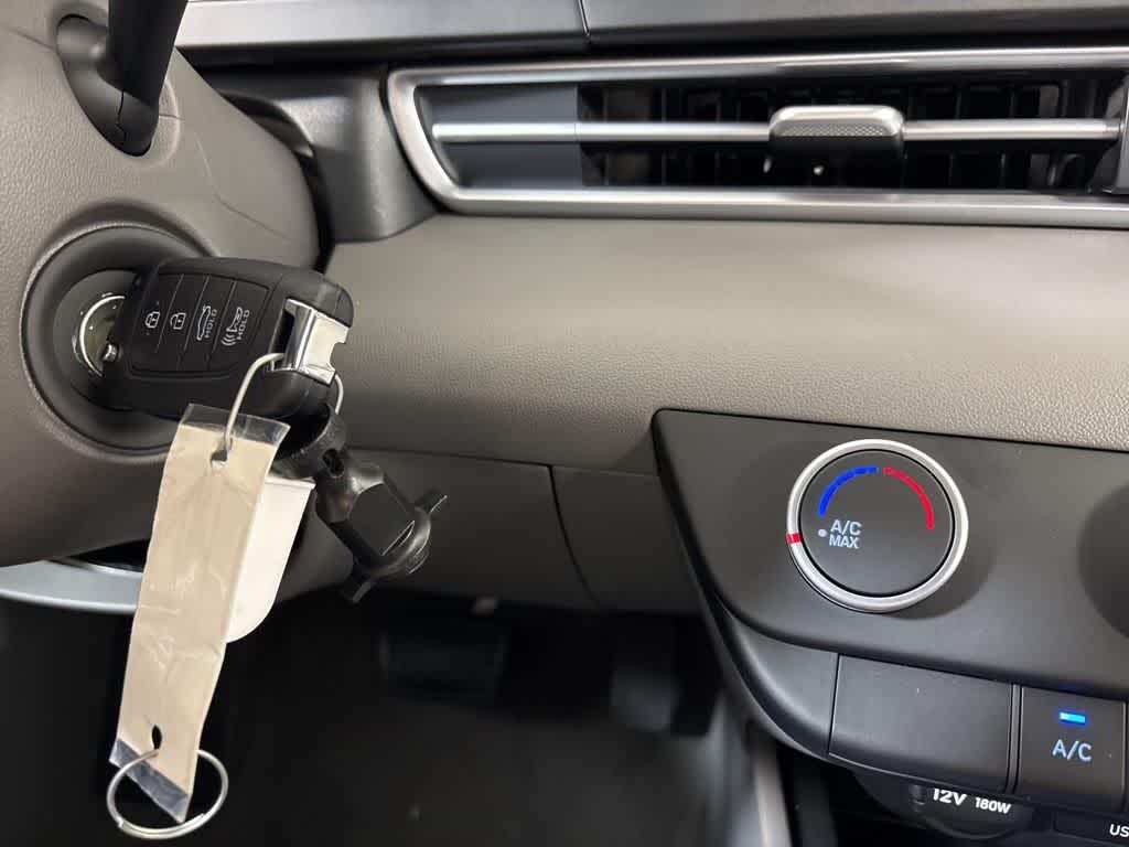 Thumbnail: 2025 Hyundai Elantra - 26