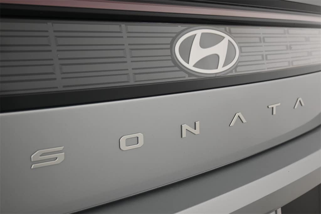 Thumbnail: 2025 Hyundai Sonata - 8