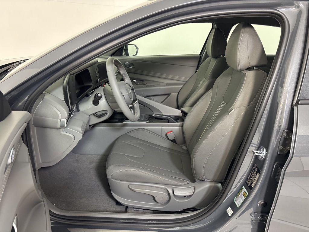 Thumbnail: 2026 Hyundai Elantra - 14