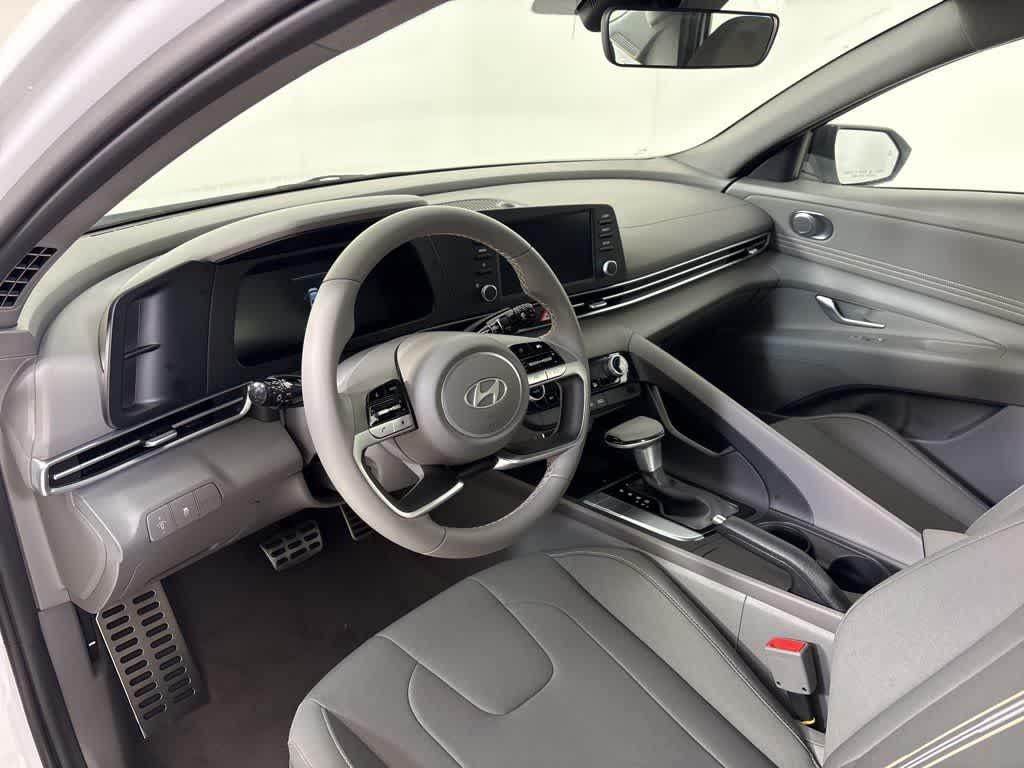 Thumbnail: 2026 Hyundai Elantra - 26