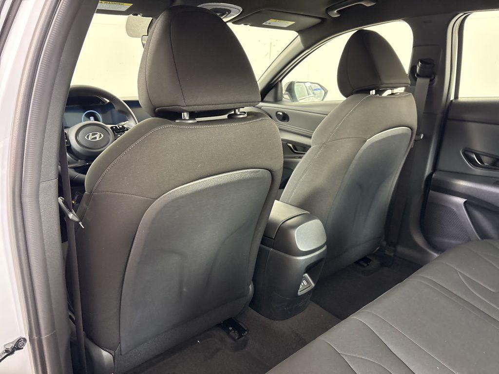 Thumbnail: 2025 Hyundai Elantra - 22