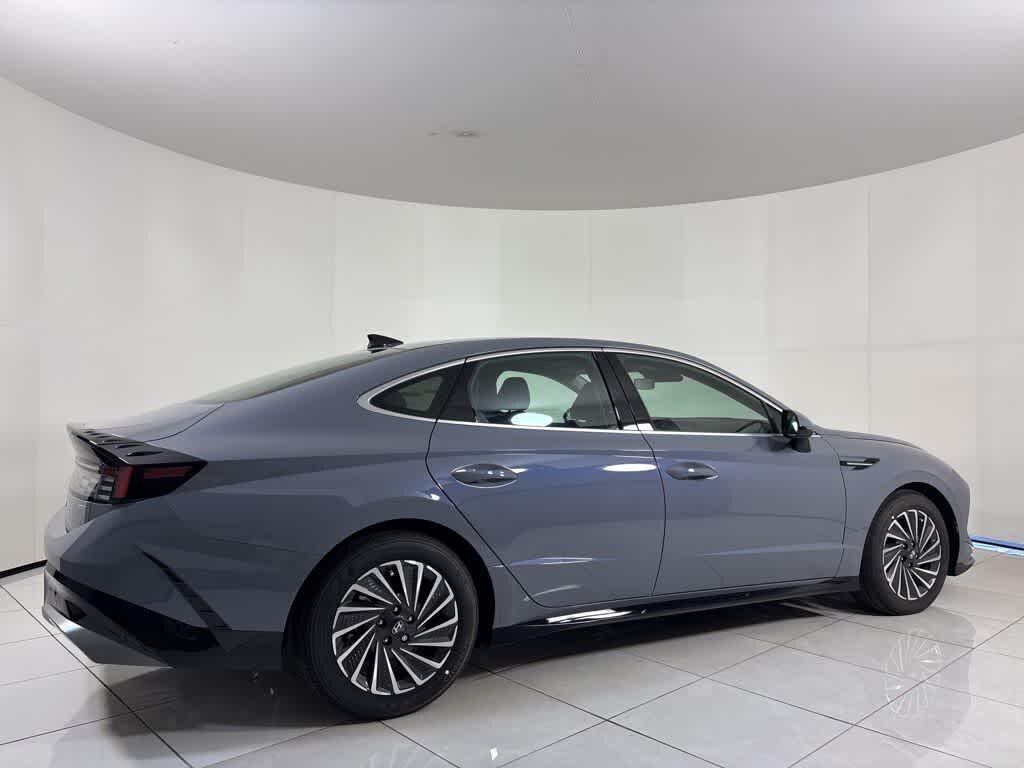 Thumbnail: 2025 Hyundai Sonata - 5