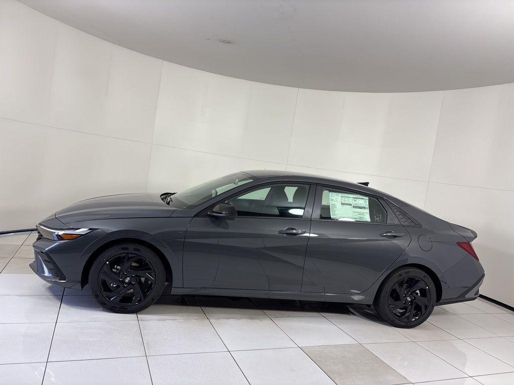 Thumbnail: 2026 Hyundai Elantra - 2