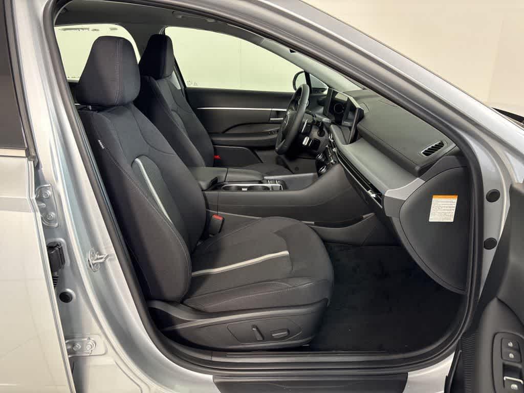 Thumbnail: 2025 Hyundai Sonata - 12