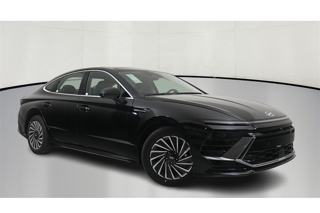 Thumbnail: 2025 Hyundai Sonata - 1