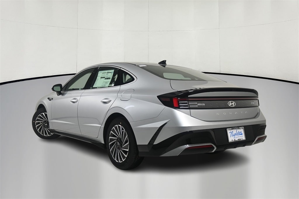 Thumbnail: 2025 Hyundai Sonata - 5