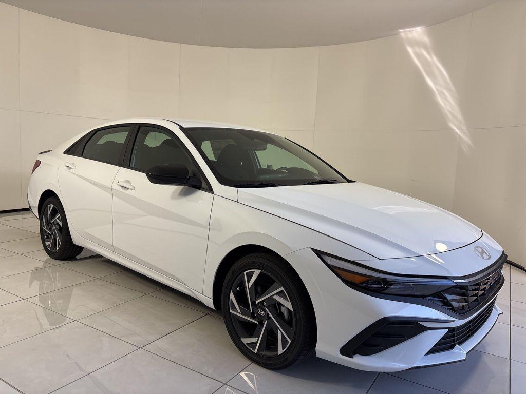 Thumbnail: 2025 Hyundai Elantra - 7