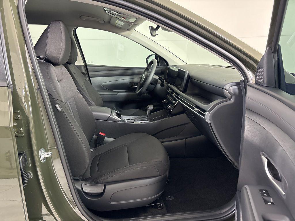 Thumbnail: 2026 Hyundai Tucson - 12