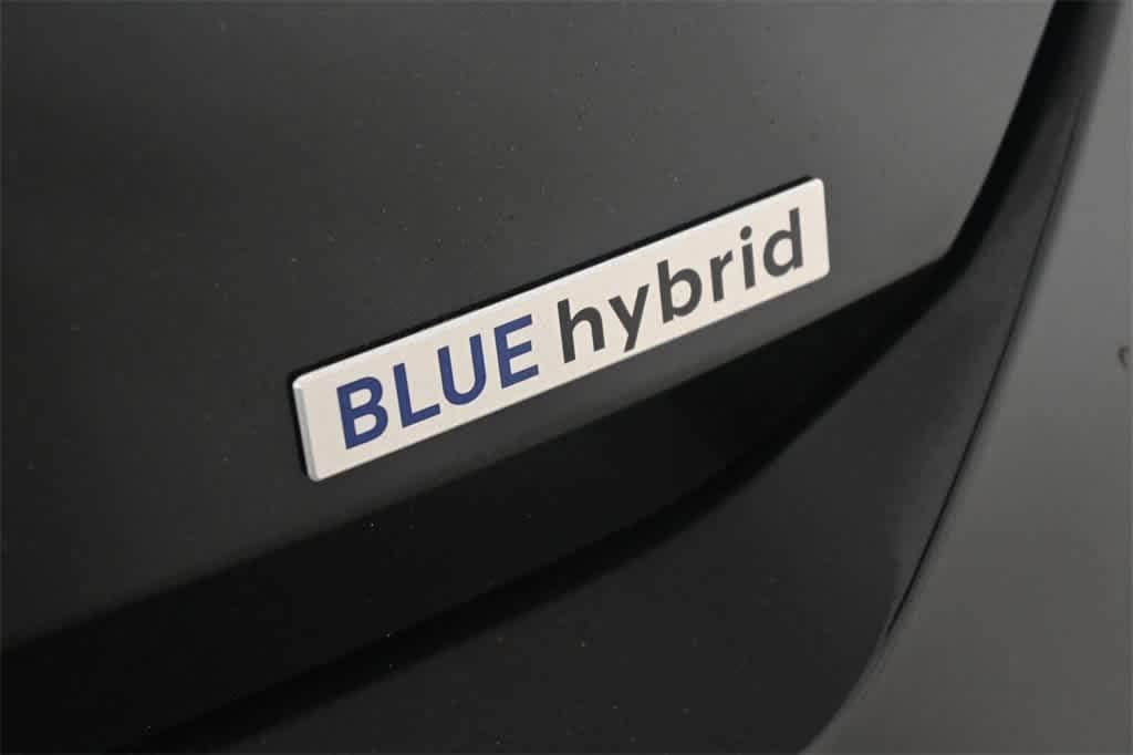 Thumbnail: 2025 Hyundai Elantra - 8