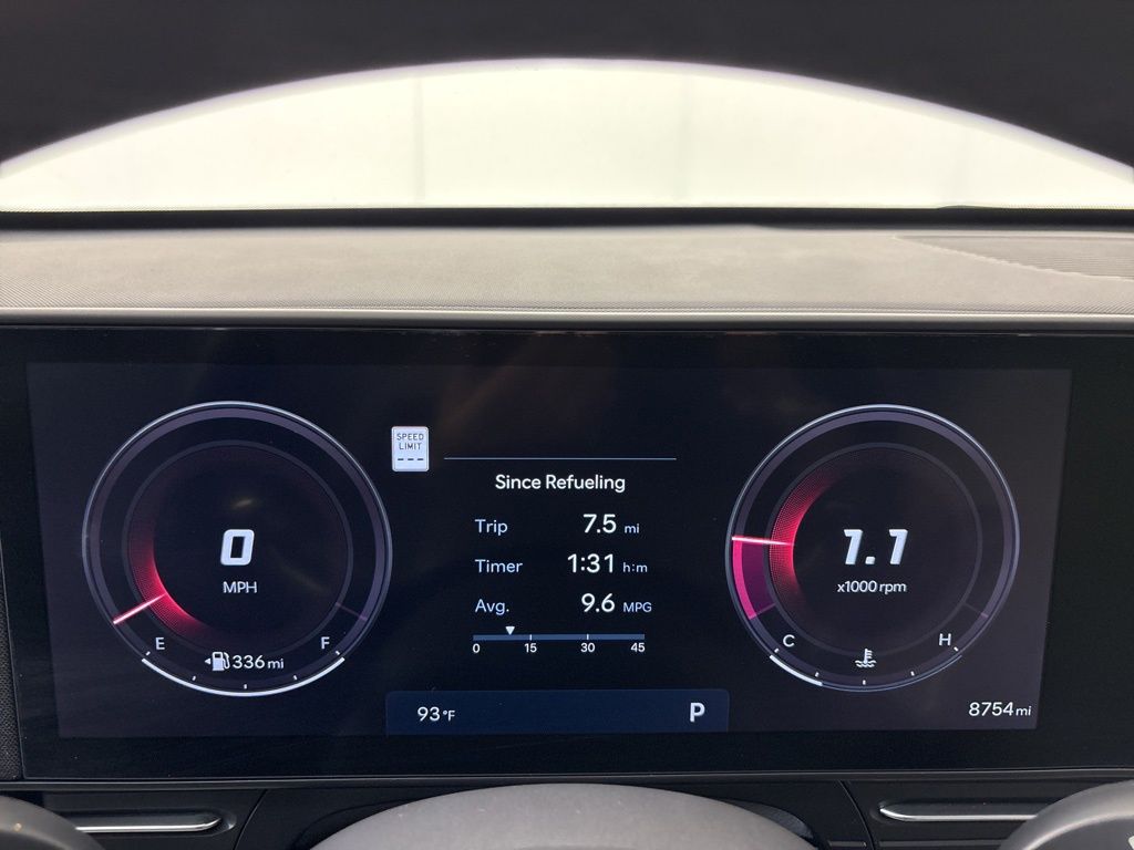 2025 Hyundai Kona SEL Convenience - Photo 28