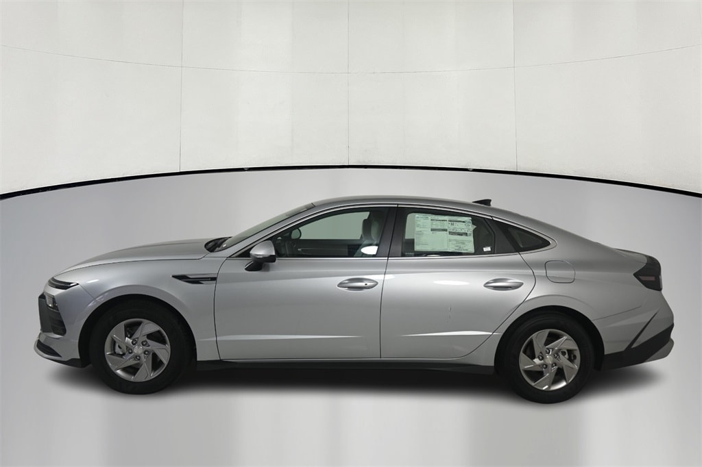 Thumbnail: 2025 Hyundai Sonata - 4