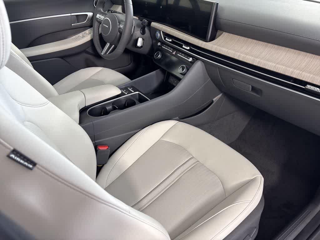 Thumbnail: 2025 Hyundai Sonata - 13