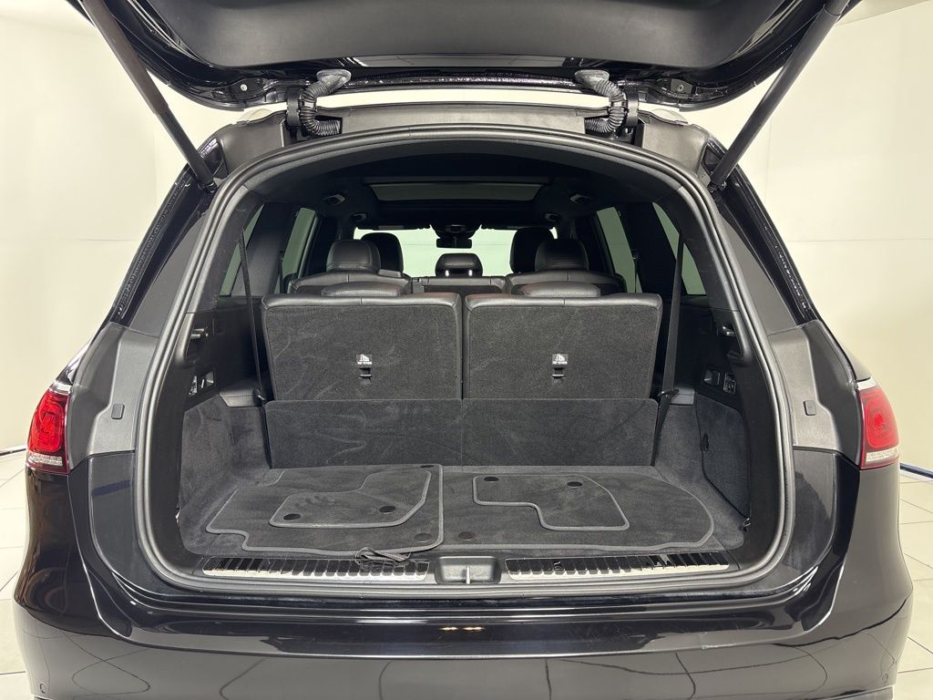 Thumbnail: 2021 Mercedes-Benz GLS - 26