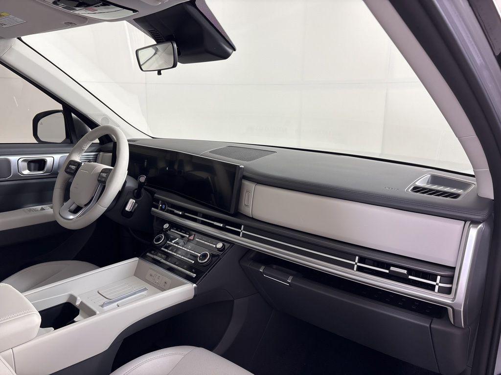 Thumbnail: 2026 Hyundai Santa Fe - 14