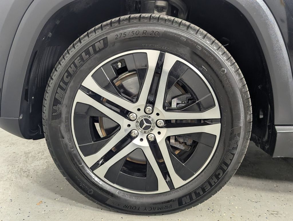 Thumbnail: 2021 Mercedes-Benz GLS - 9