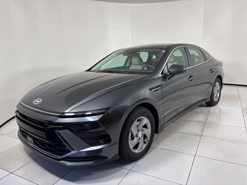 Thumbnail: 2026 Hyundai Sonata - 1
