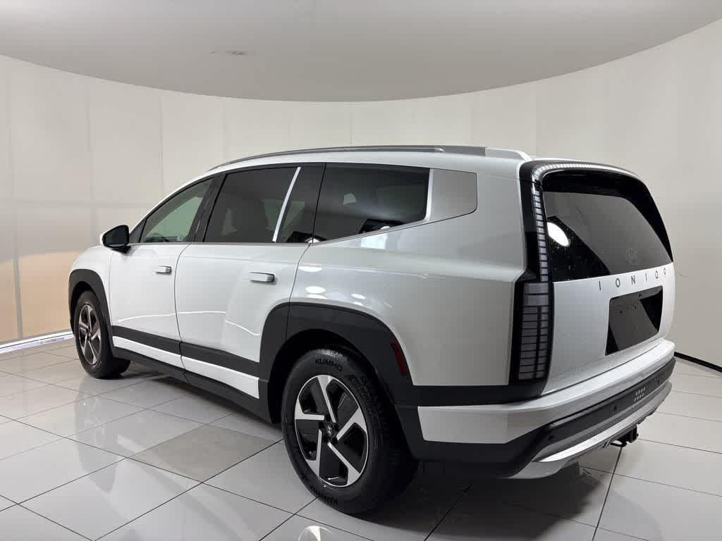 New 2026 Hyundai IONIQ 9 S SUV