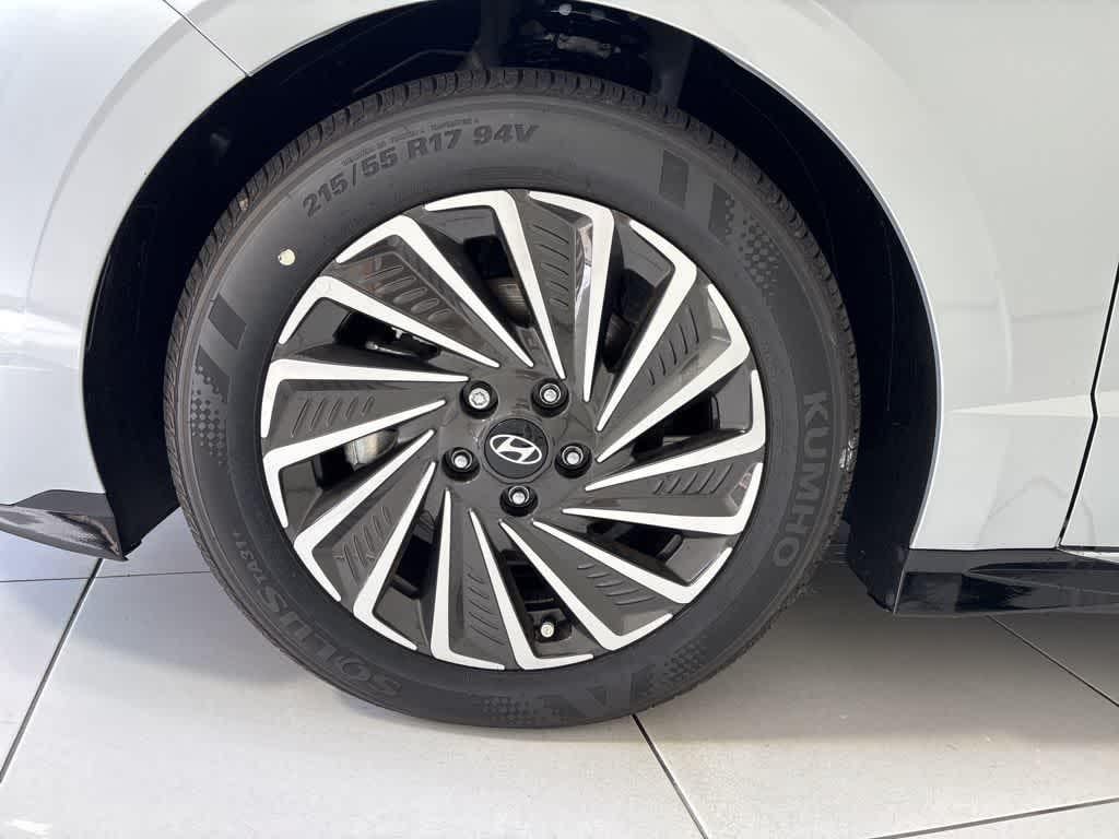 Thumbnail: 2025 Hyundai Sonata - 9