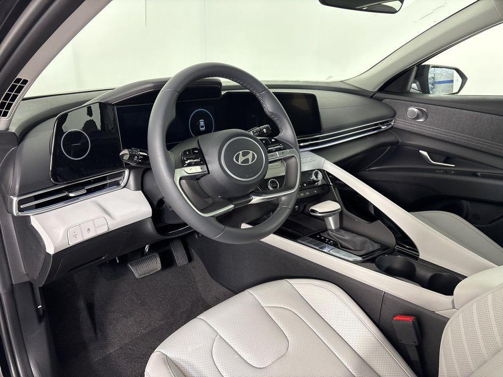 Thumbnail: 2026 Hyundai Elantra - 15