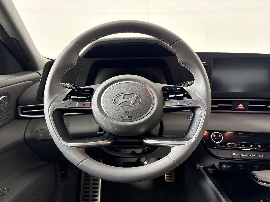 Thumbnail: 2026 Hyundai Elantra - 20