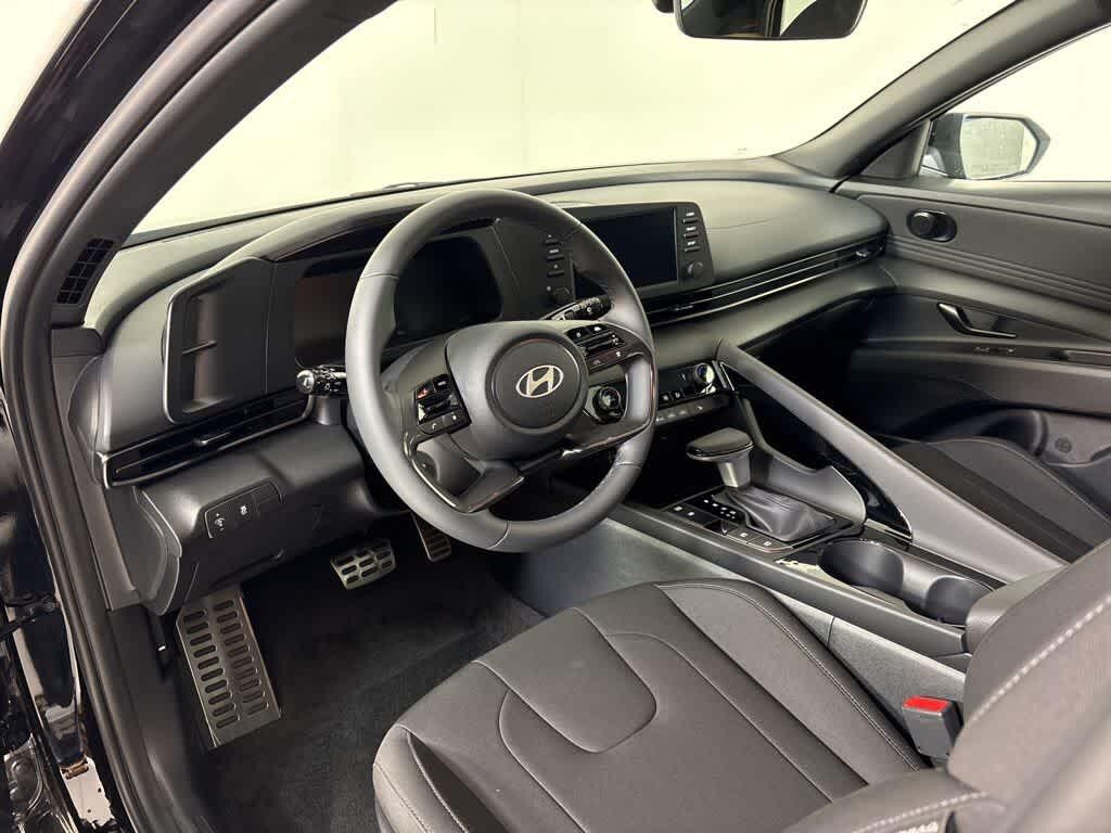 Thumbnail: 2026 Hyundai Elantra - 15