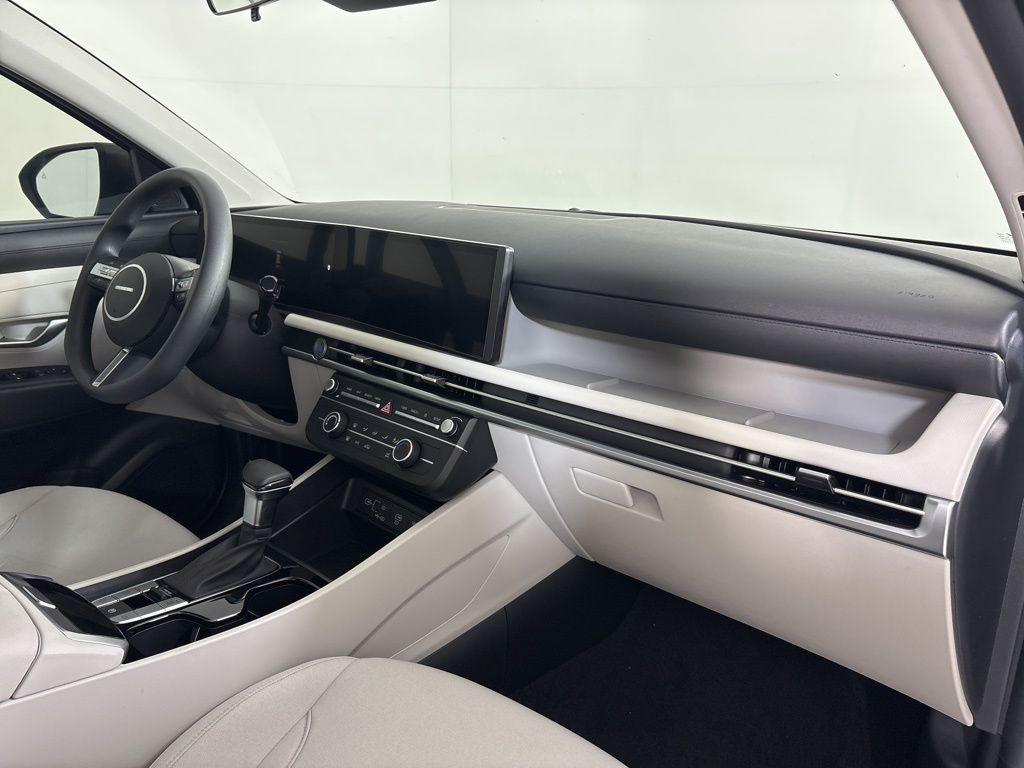 Thumbnail: 2026 Hyundai Tucson - 13