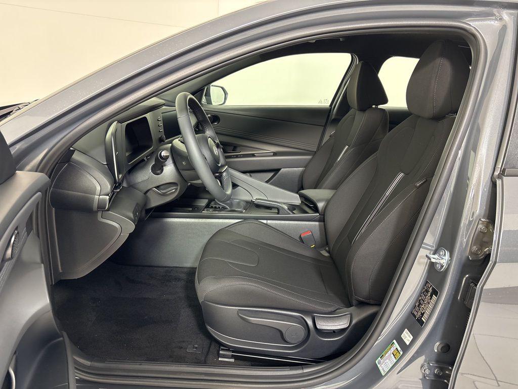 Thumbnail: 2026 Hyundai Elantra - 14