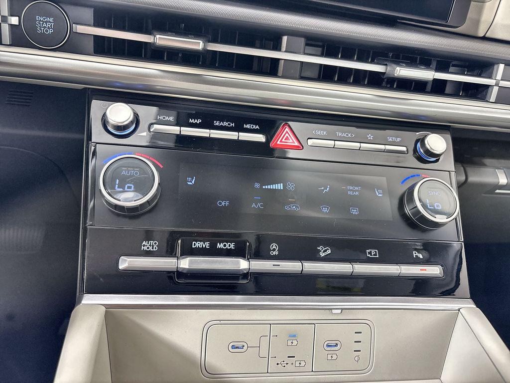 Thumbnail: 2026 Hyundai Santa Fe - 16
