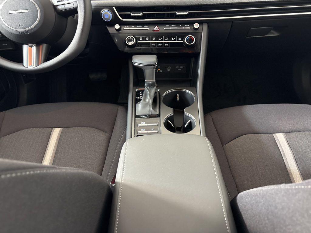 Thumbnail: 2026 Hyundai Sonata - 22